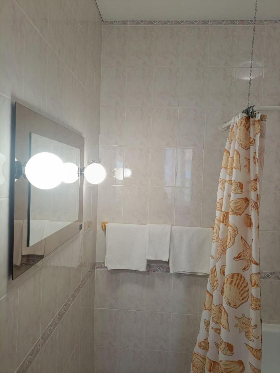 Kremin Hotel Kremenchuk Ngoại thất bức ảnh