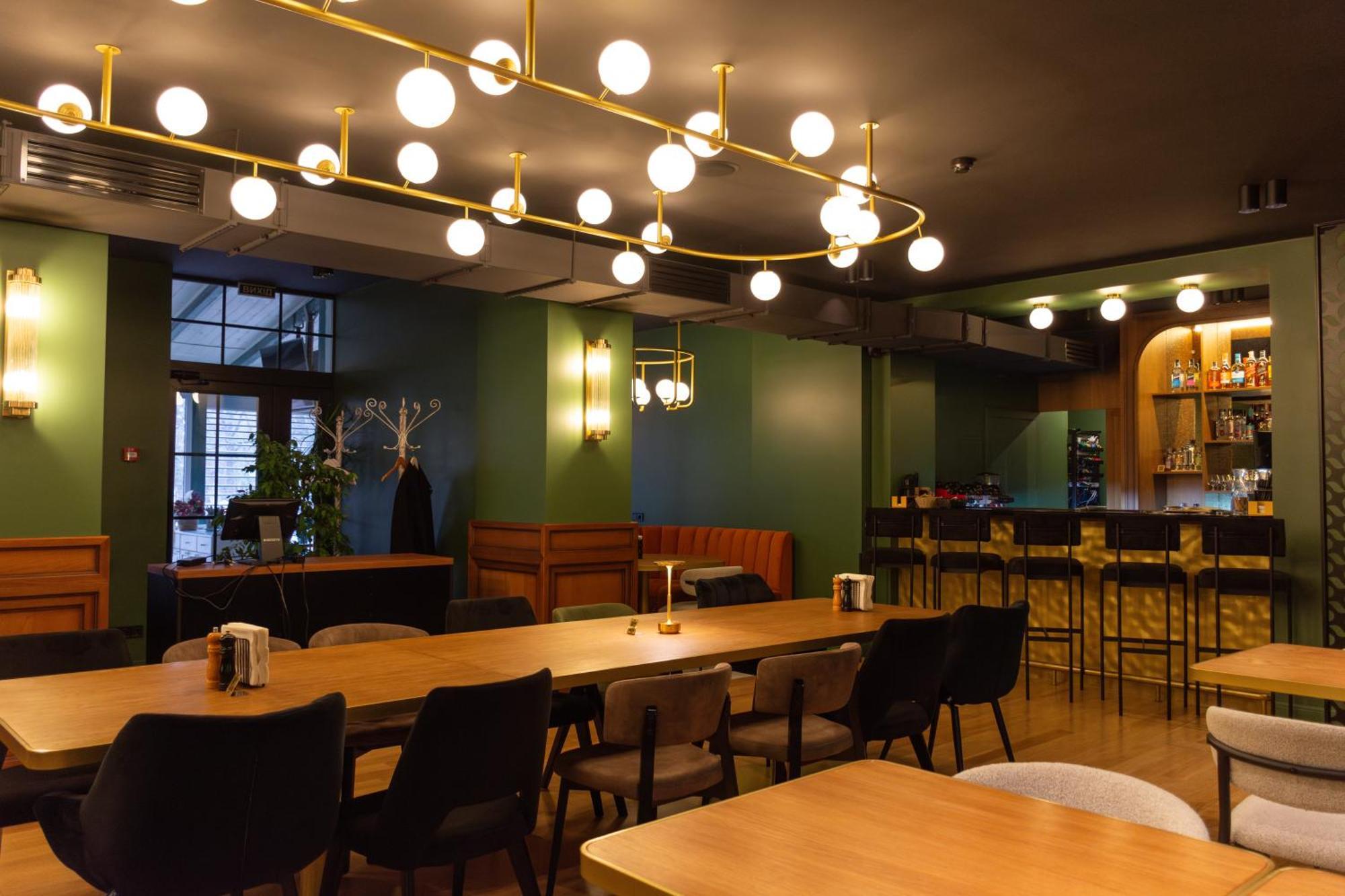 Kremin Hotel Kremenchuk Ngoại thất bức ảnh