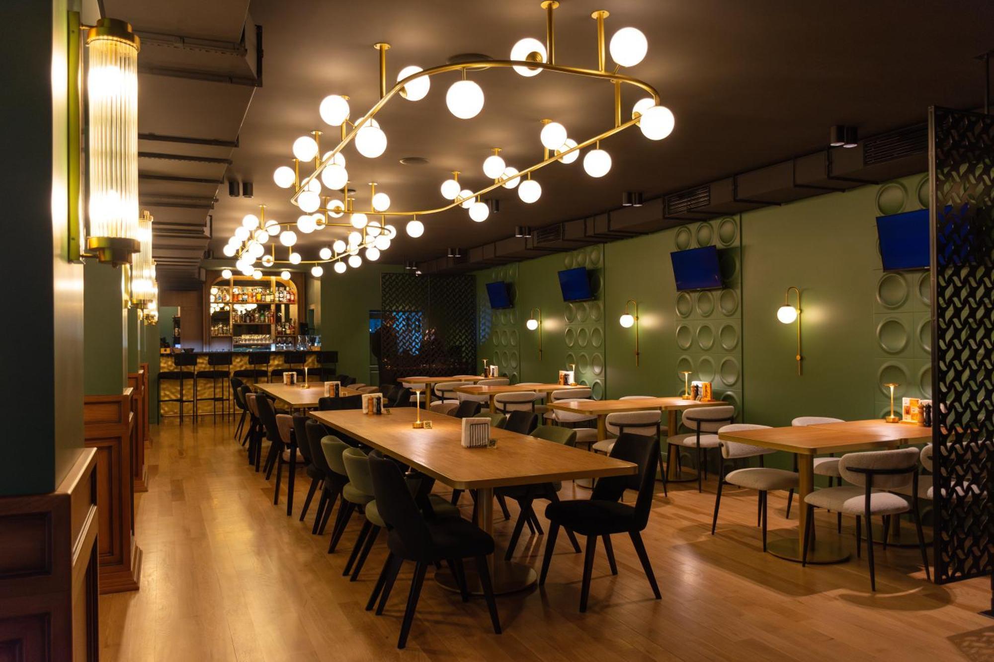 Kremin Hotel Kremenchuk Ngoại thất bức ảnh